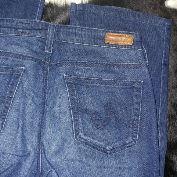 AG ADRIANO GOLDSCHMIED • Lowrise Dark Wash Colette Slim Bootcut Denim Jeans W26
